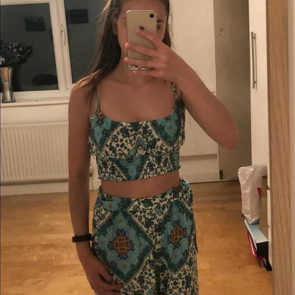 Boho Printed Two Piece Set - Picture 3 of 6